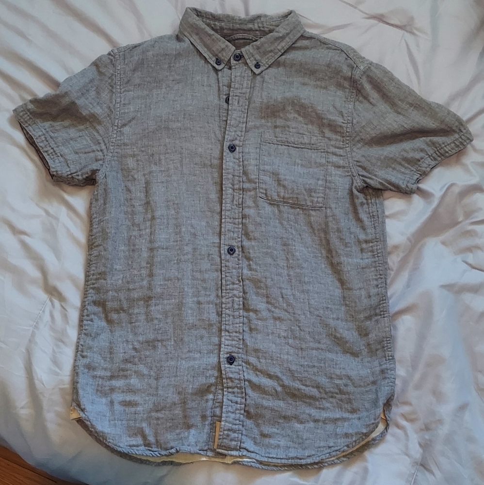 Nifty Genius Grey Short Sleeve Button Down Shirt Men's Medium